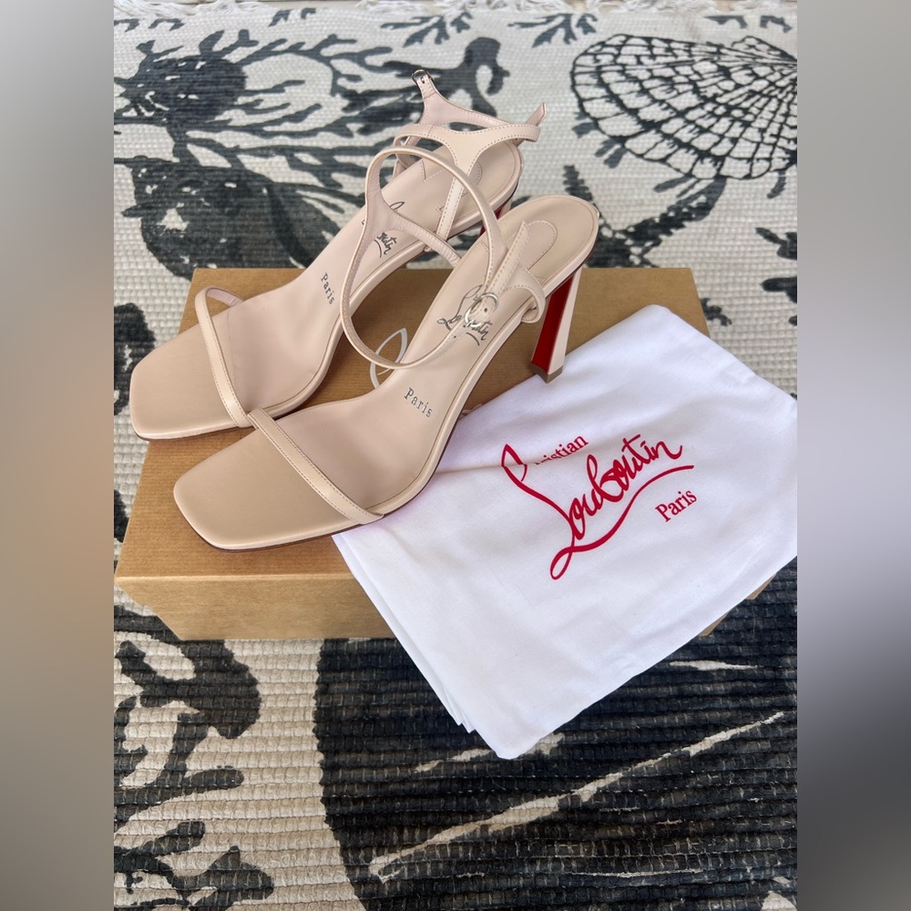 Christian Louboutin Condora Sandal 85 Color Leche Size 39 New In Box $895
